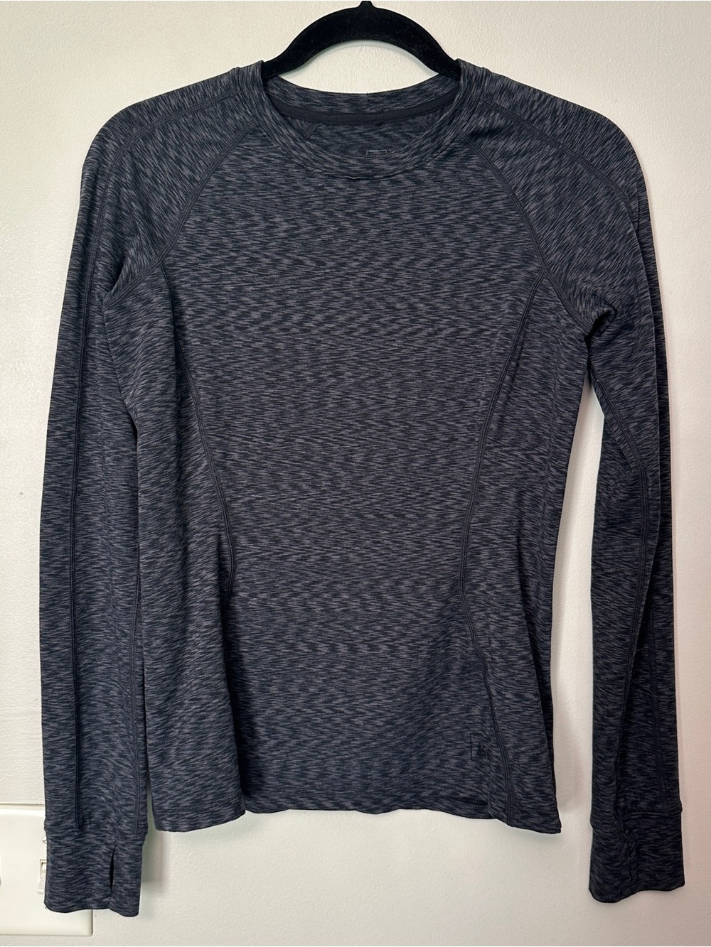 REI Women's Heathered Charcoal Long Sleeve Top
